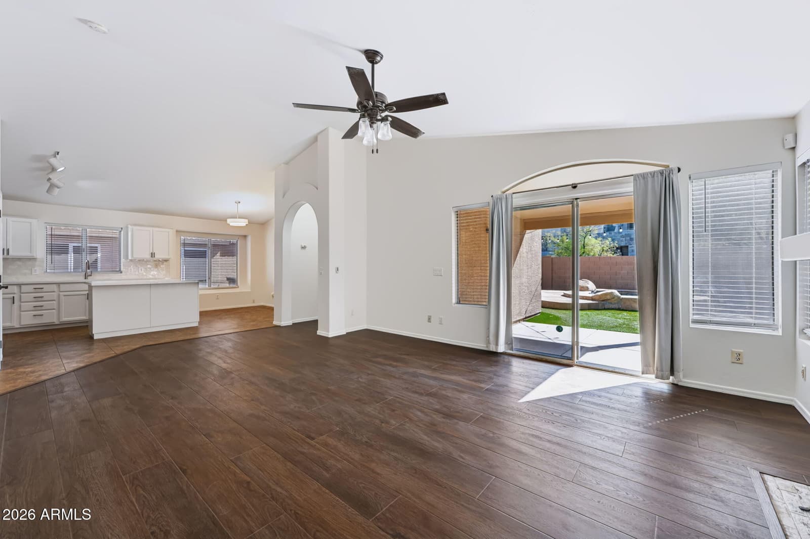 20023 N 22nd Place, Phoenix, AZ 85024 — photo 4 of 43