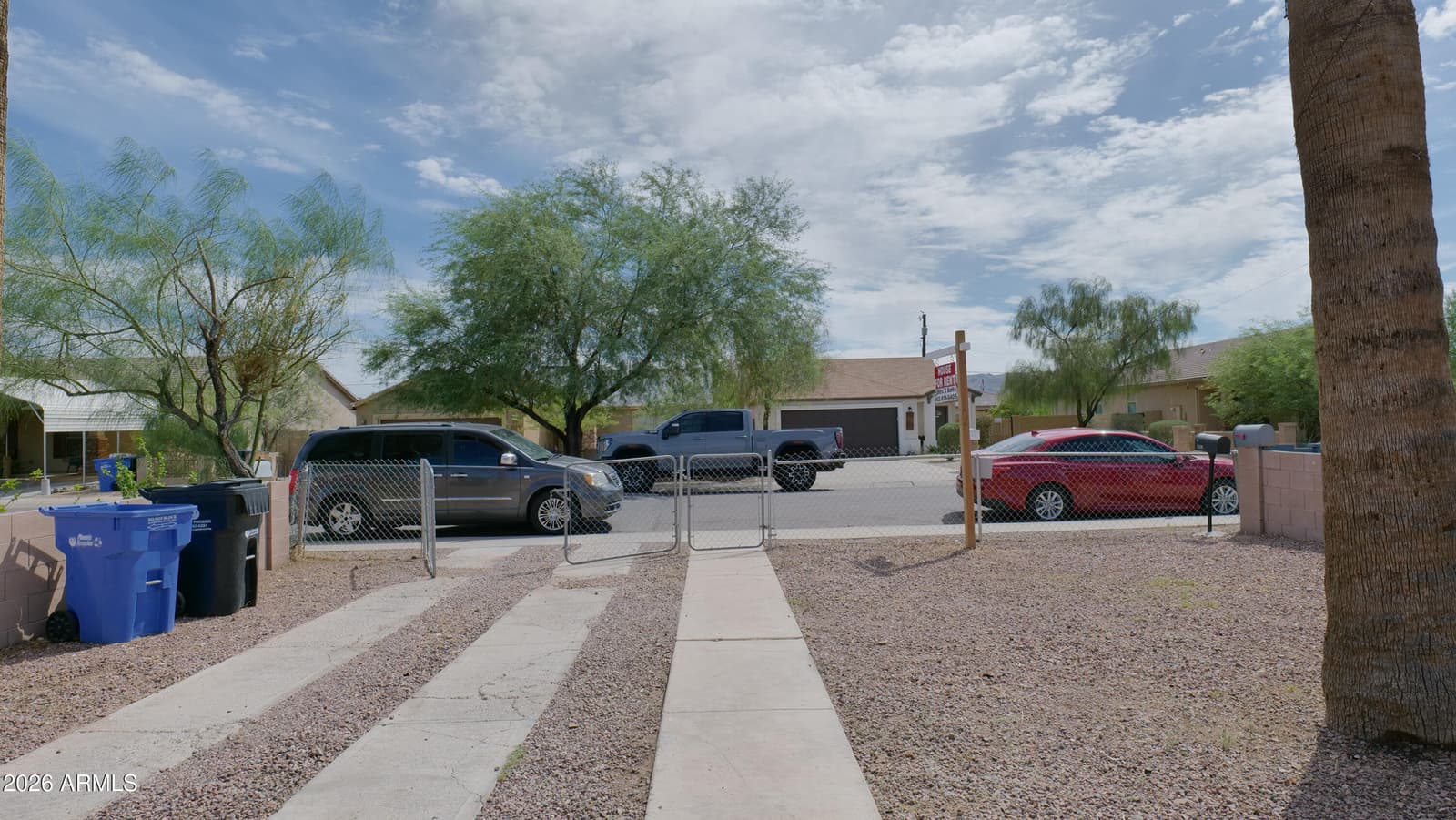 2520 E Chipman Road, Phoenix, AZ 85040 — photo 3 of 25