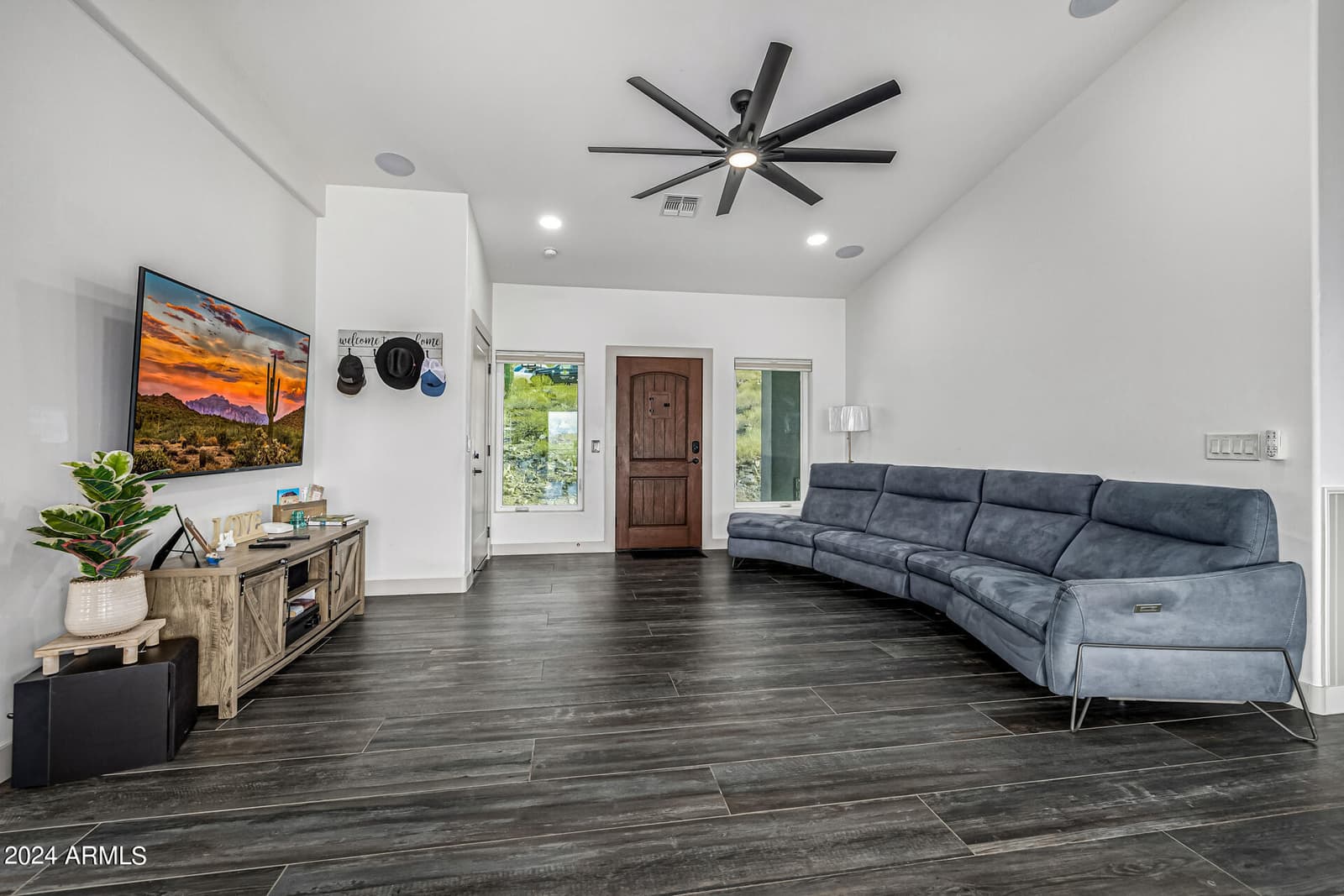 1829 W Cloud Road, Phoenix, AZ 85086 — photo 13 of 133