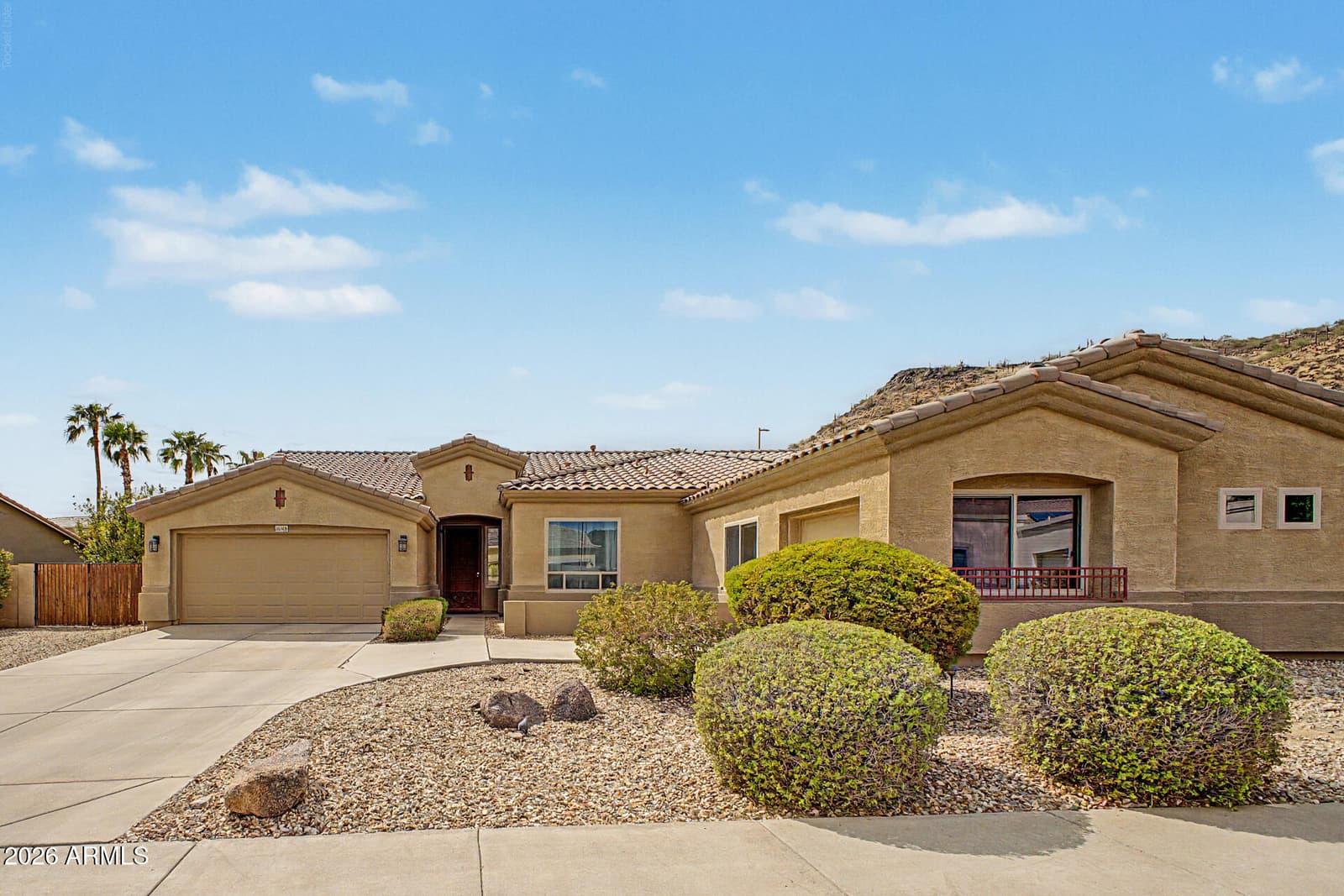 26408 N 42nd Drive, Phoenix, AZ 85083 — photo 3 of 65