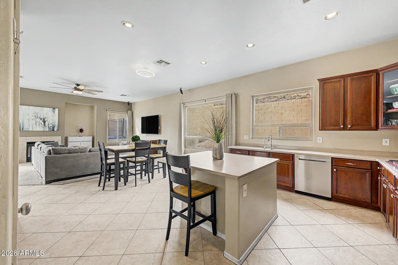 26408 N 42nd Drive, Phoenix, AZ 85083 — photo 22 of 65