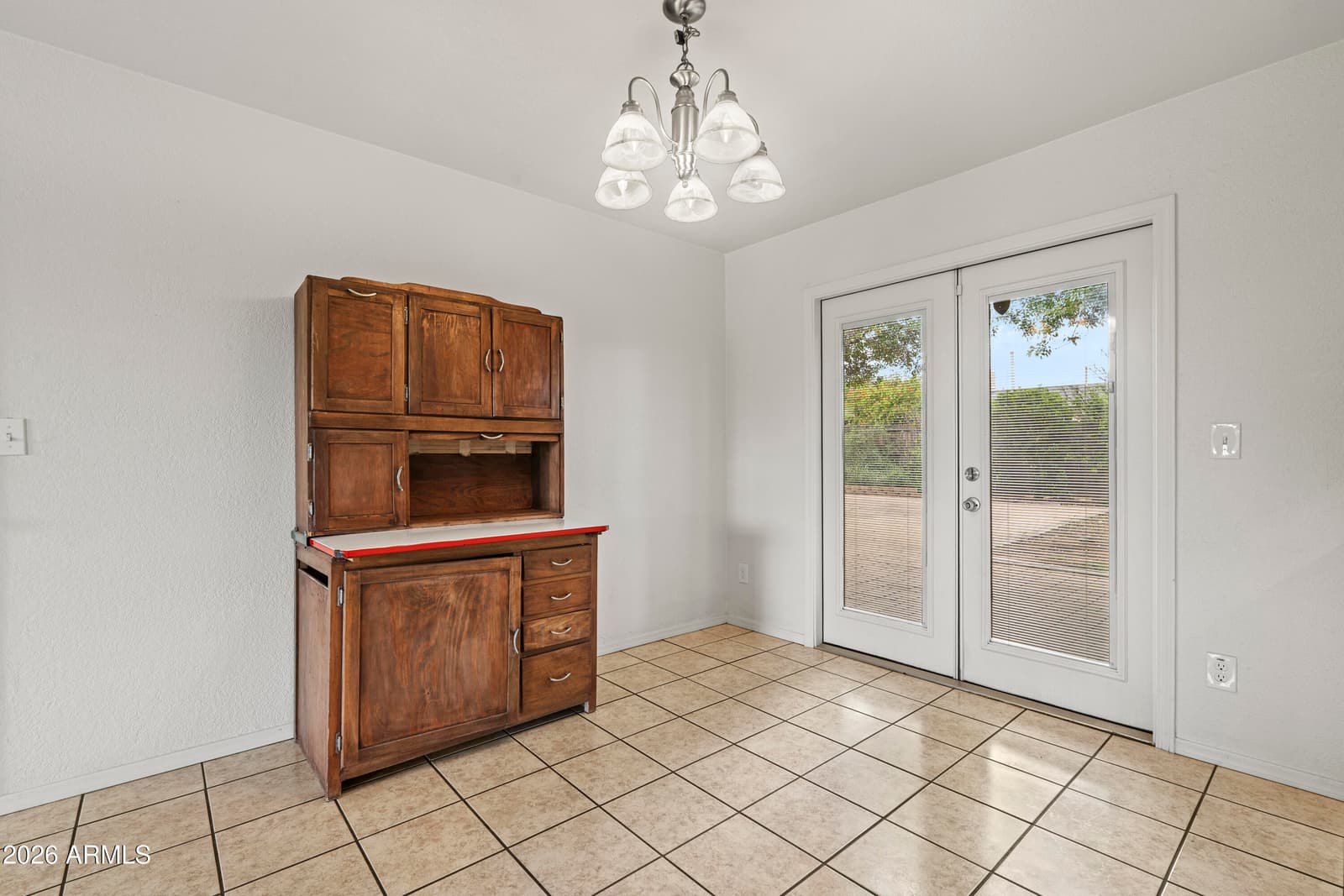 5171 E Evergreen Drive, Sierra Vista, AZ 85635 — photo 11 of 47