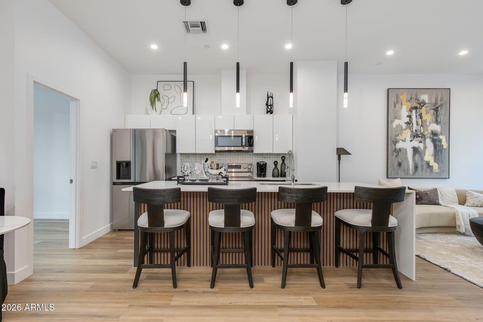 4220 N 32nd Street 17, Phoenix, AZ 85018 — photo 17 of 86