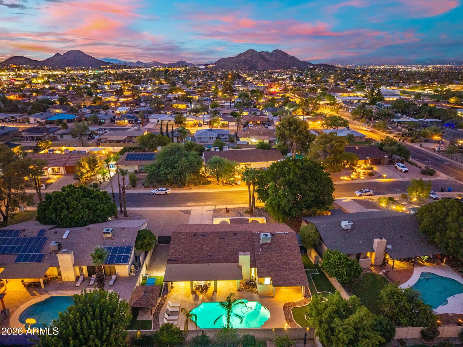 2331 E Sunnyside Drive, Phoenix, AZ 85028 — photo 44 of 46