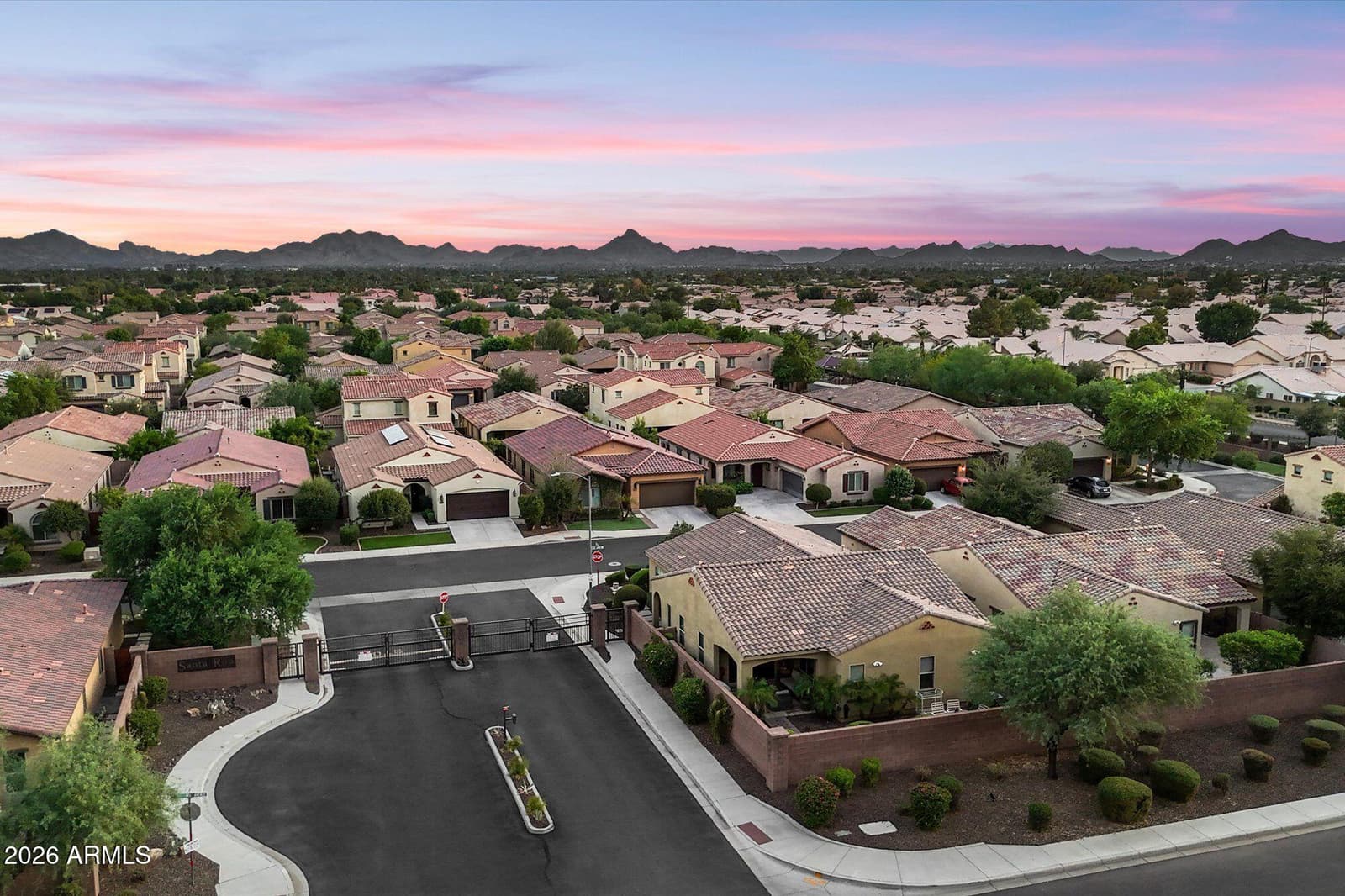 4424 E Muriel Drive, Phoenix, AZ 85032 — photo 31 of 36