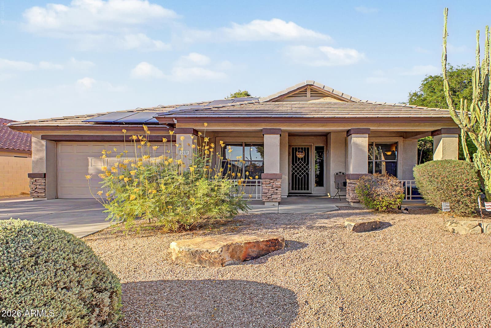 2070 E Fairview Street, Chandler, AZ 85225 — photo 2 of 35