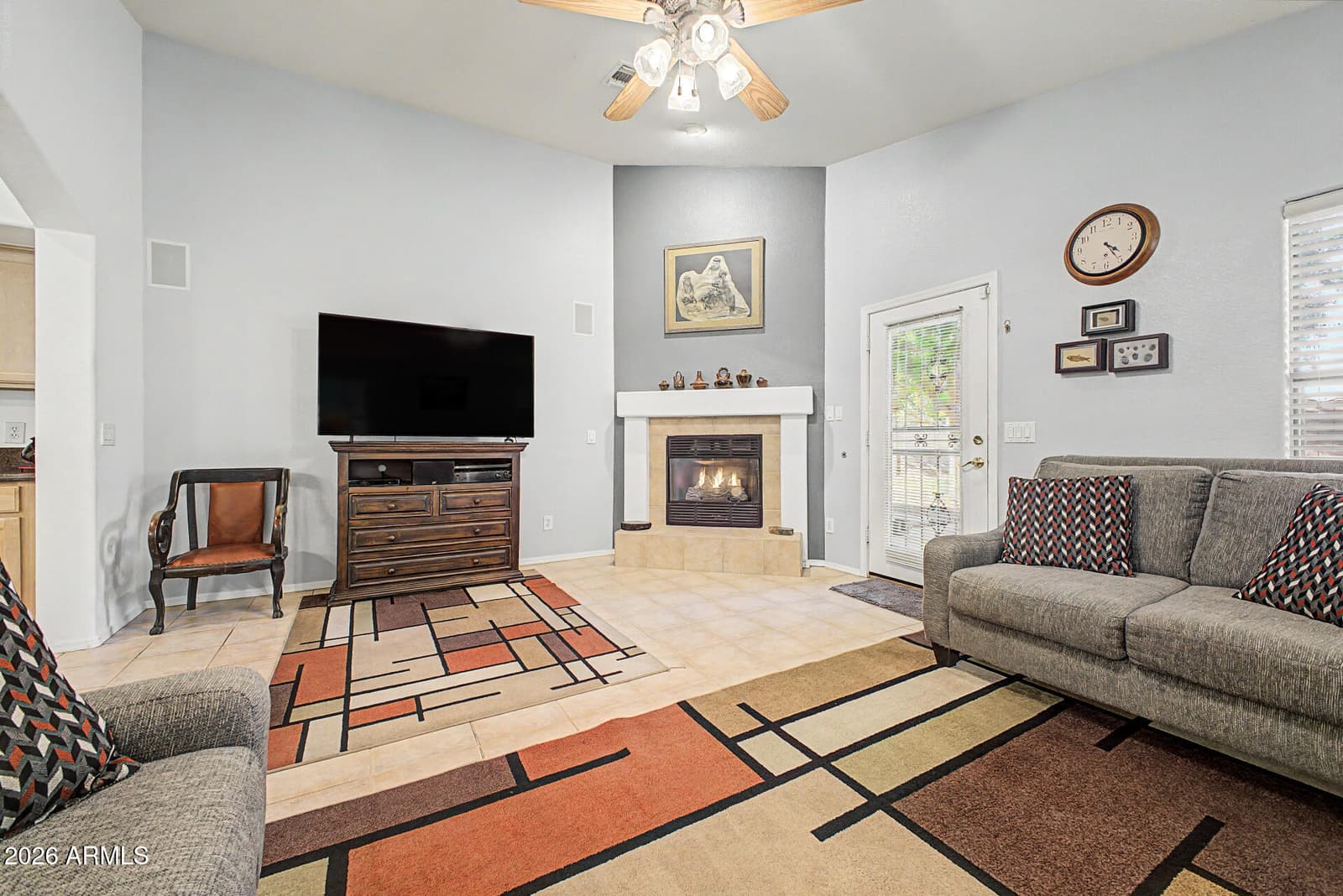 2070 E Fairview Street, Chandler, AZ 85225 — photo 14 of 35