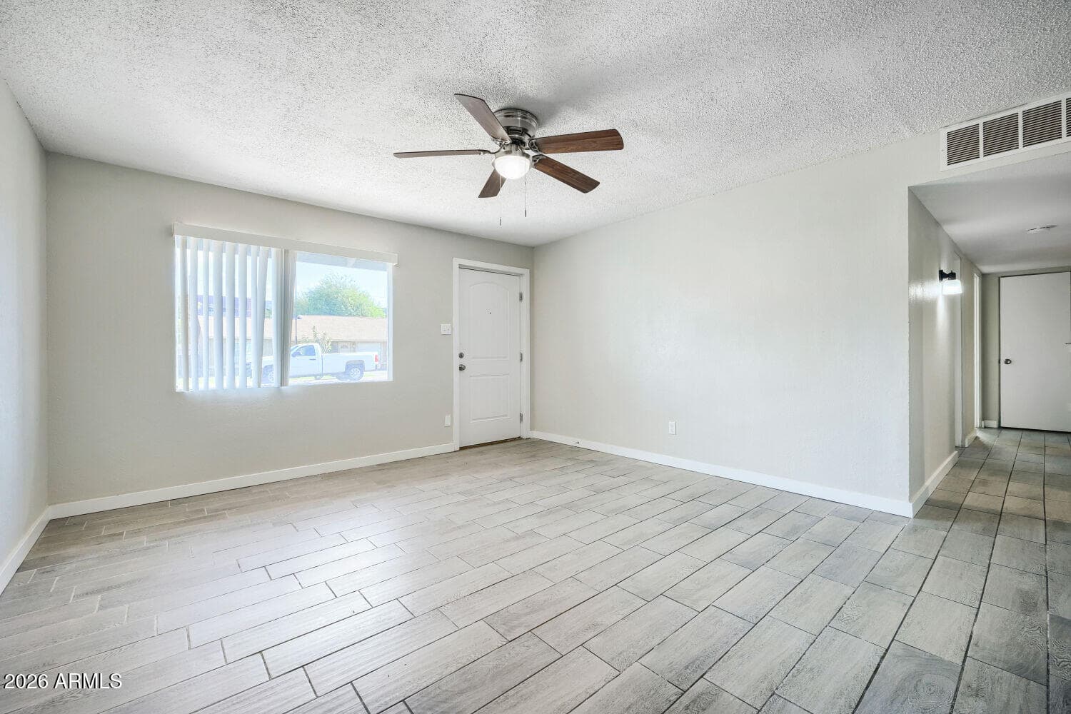 2816 W Marshall Avenue, Phoenix, AZ 85017 — photo 6 of 29