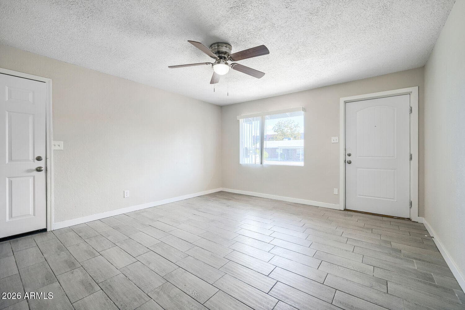 2816 W Marshall Avenue, Phoenix, AZ 85017 — photo 9 of 29