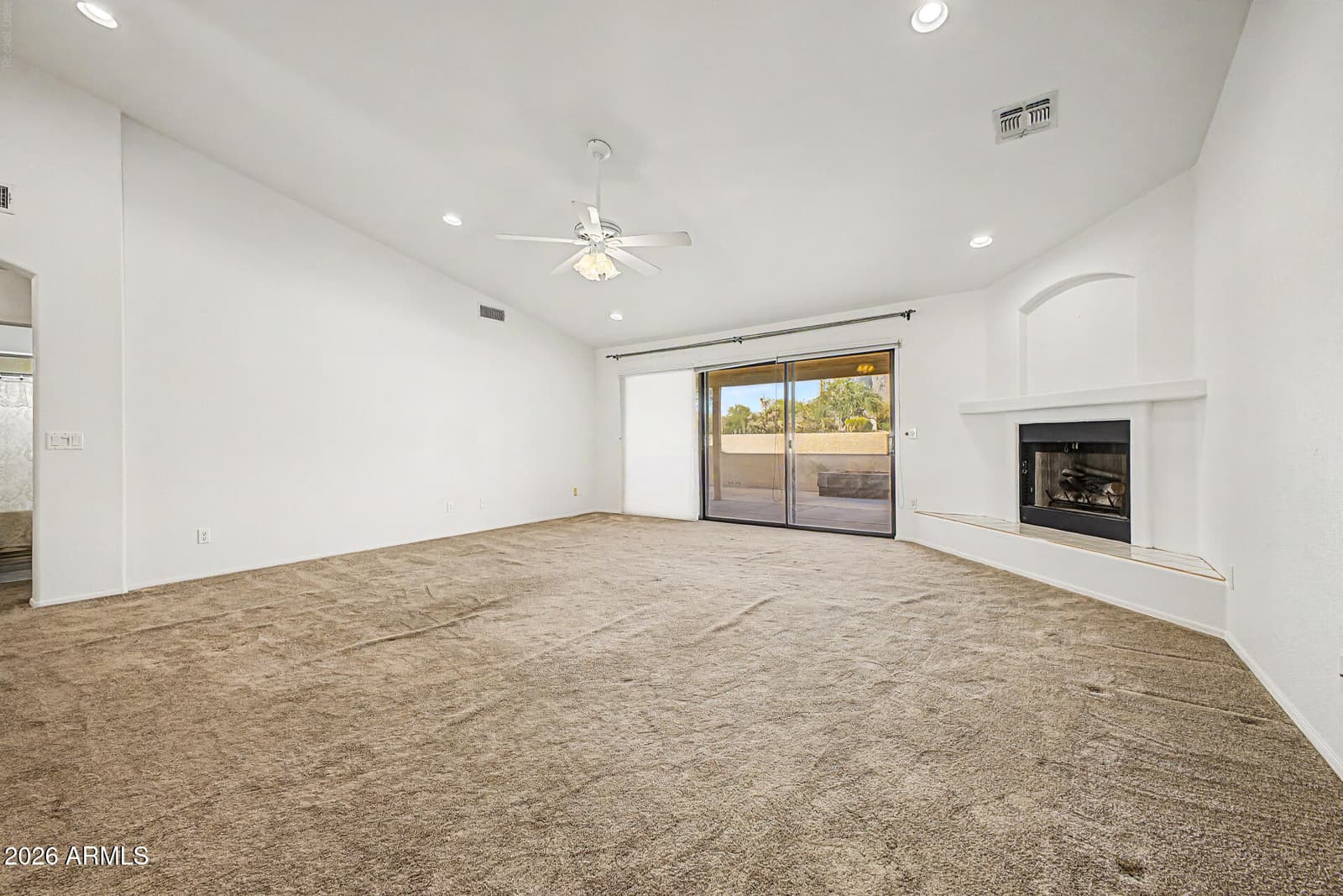 5674 E 3rd Avenue, Apache Junction, AZ 85119 — photo 7 of 41