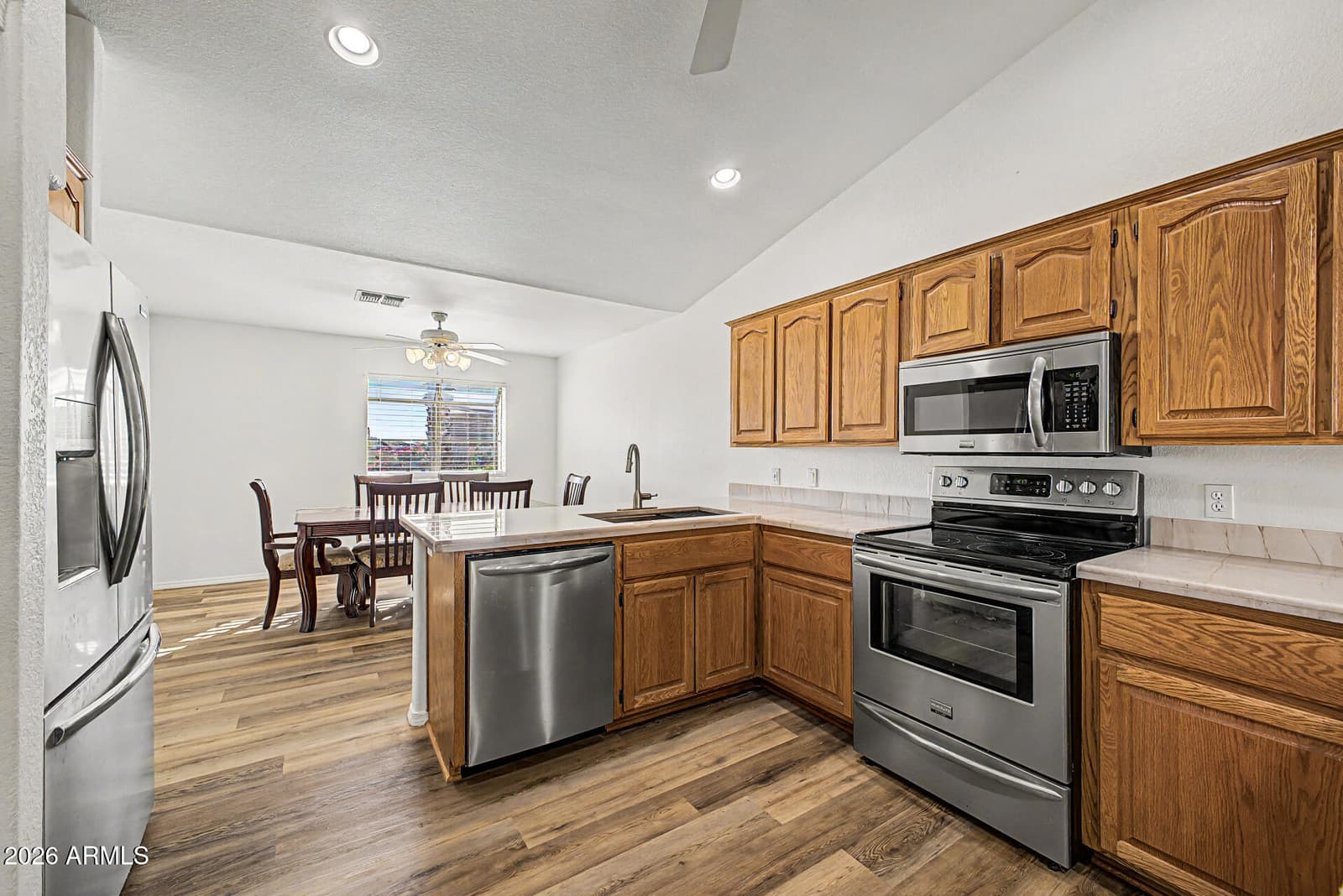 5674 E 3rd Avenue, Apache Junction, AZ 85119 — photo 12 of 41
