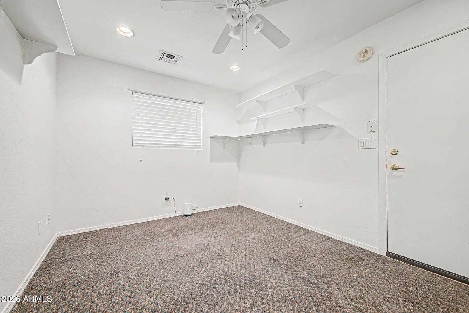5674 E 3rd Avenue, Apache Junction, AZ 85119 — photo 31 of 41