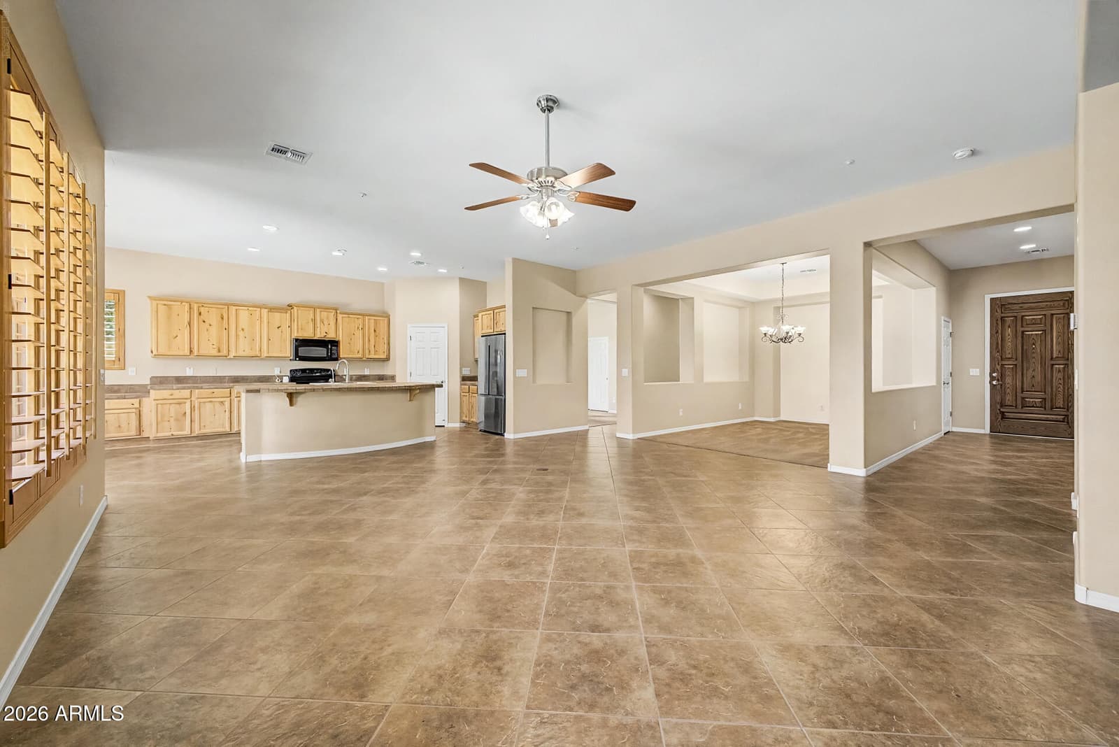 6587 S Martingale Road, Gilbert, AZ 85298 — photo 12 of 57