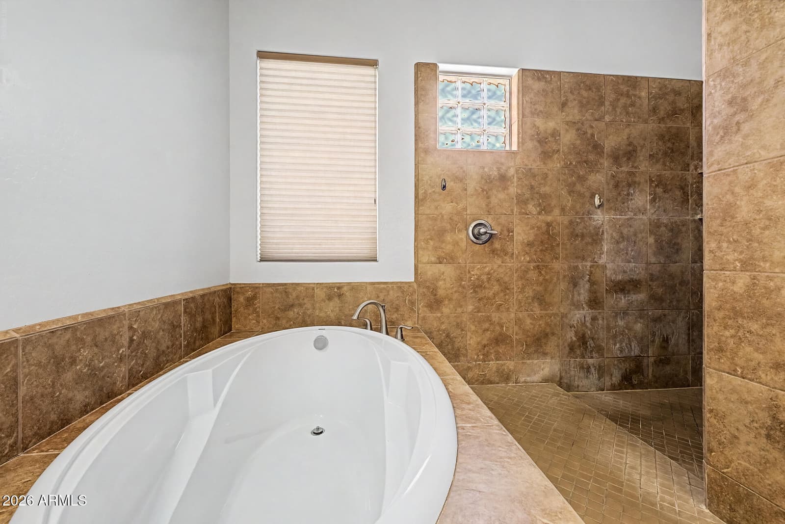 6587 S Martingale Road, Gilbert, AZ 85298 — photo 25 of 57