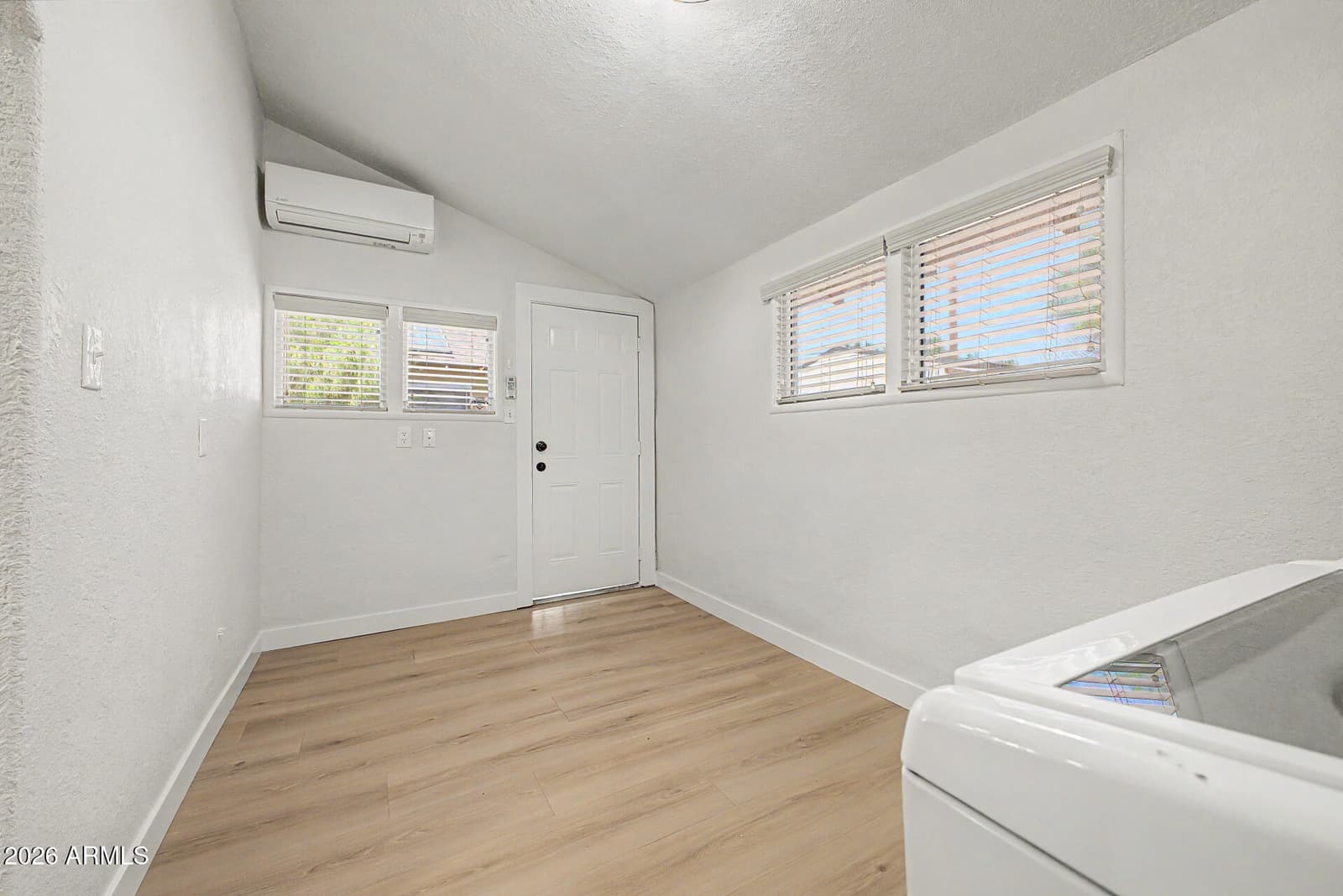 2037 N Mitchell Street, Phoenix, AZ 85006 — photo 19 of 51