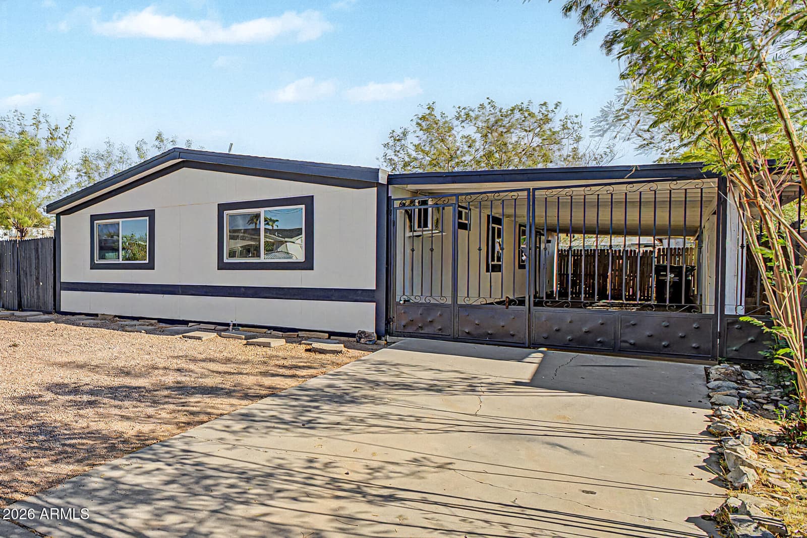 4335 E Fremont Street, Phoenix, AZ 85042 — photo 8 of 34