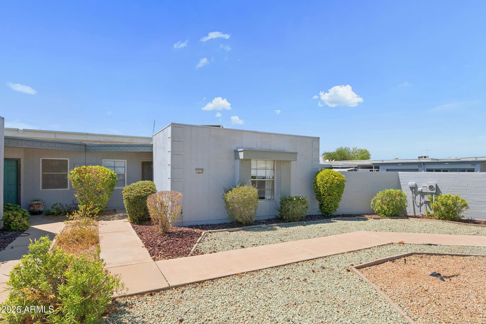 10538 W Palmeras Drive, Sun City, AZ 85373 — photo 3 of 32