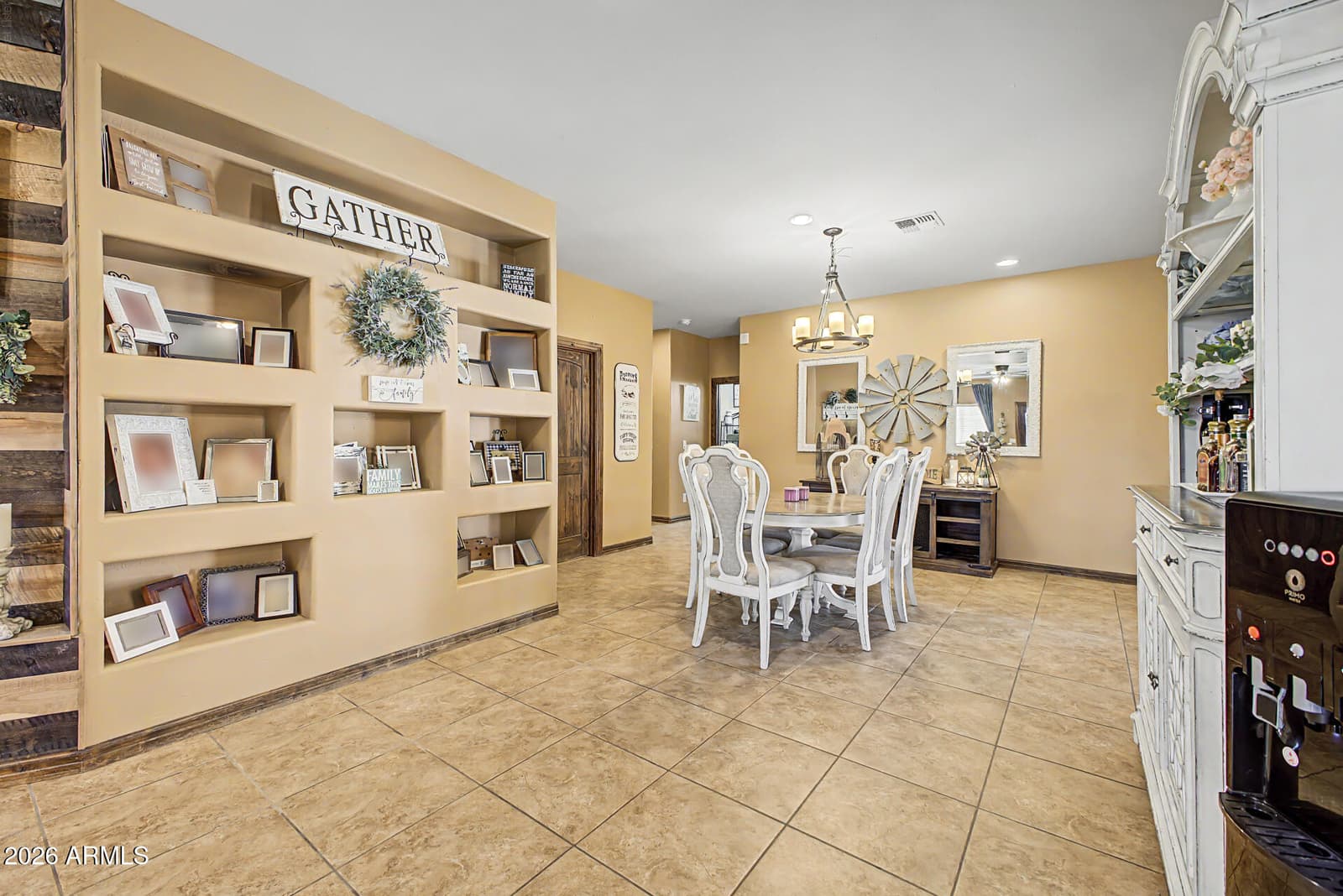 2402 W Roughrider Road, New River, AZ 85087 — photo 12 of 38