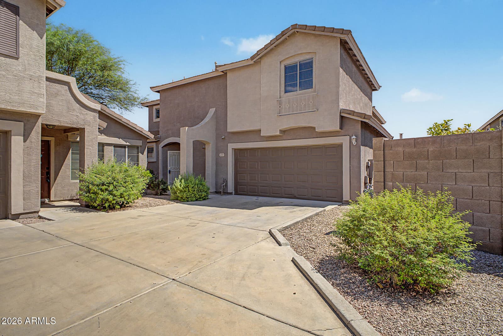 4038 E Melinda Lane, Phoenix, AZ 85050 — photo 1 of 31