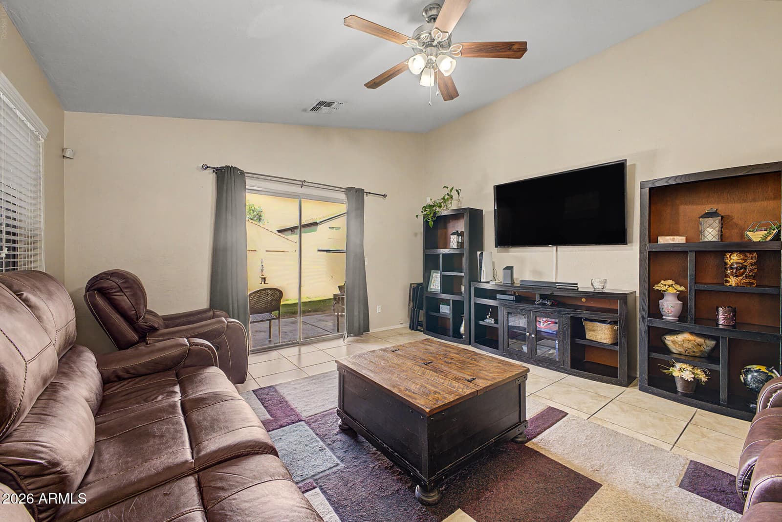 3120 W Pecan Road, Phoenix, AZ 85041 — photo 8 of 35