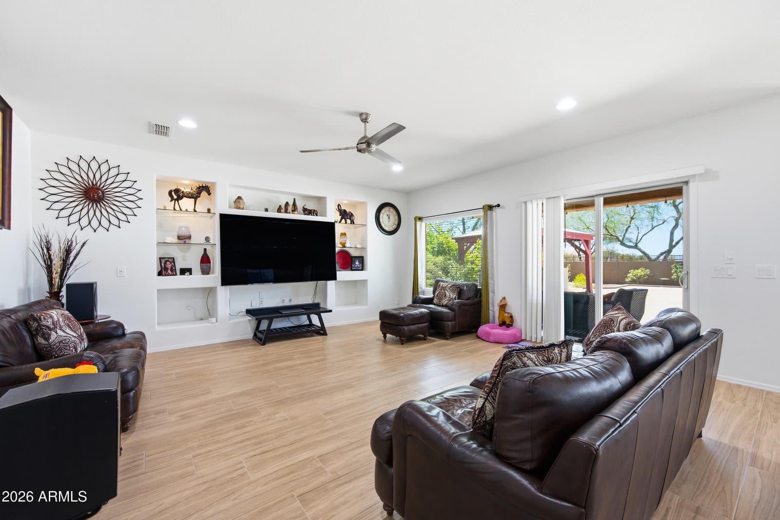1105 W Spur Drive, Phoenix, AZ 85085 — photo 11 of 75