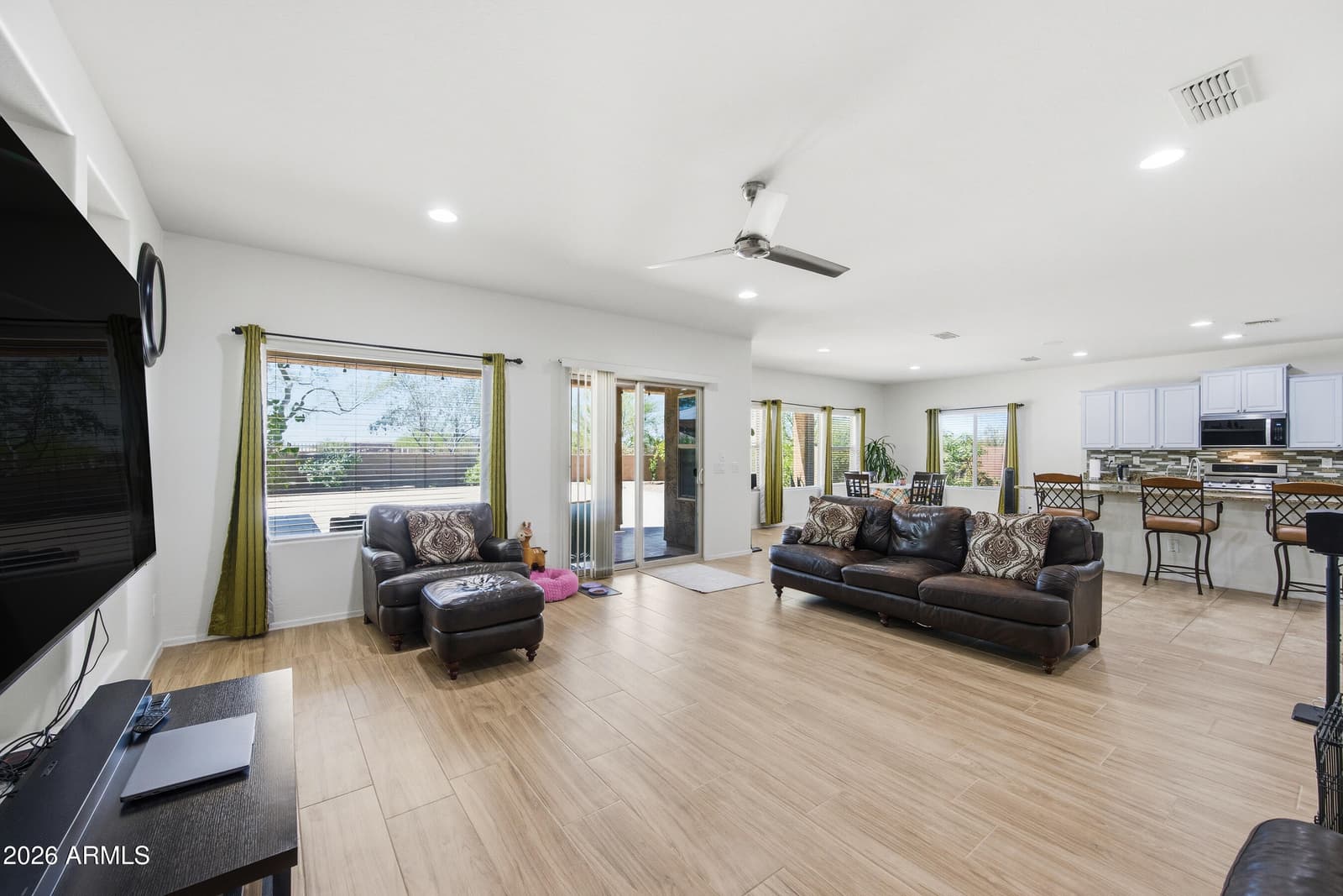 1105 W Spur Drive, Phoenix, AZ 85085 — photo 14 of 75