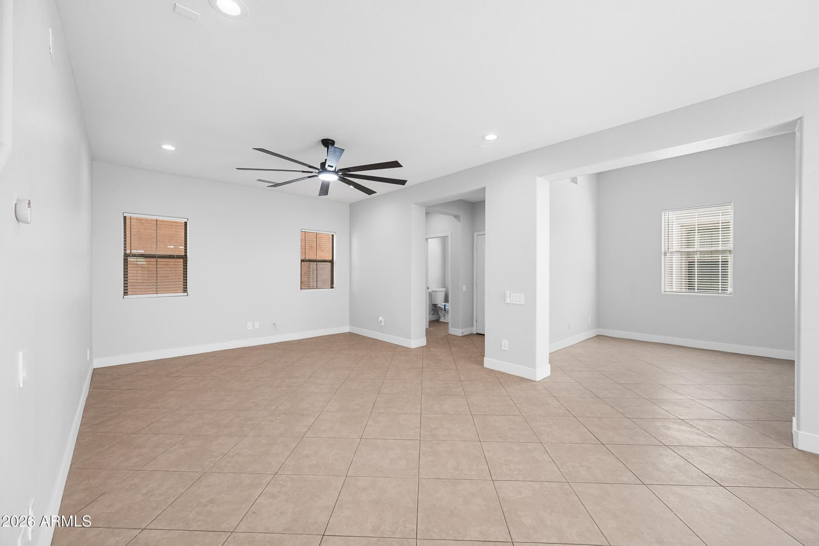 1948 W Davis Road, Phoenix, AZ 85023 — photo 4 of 51