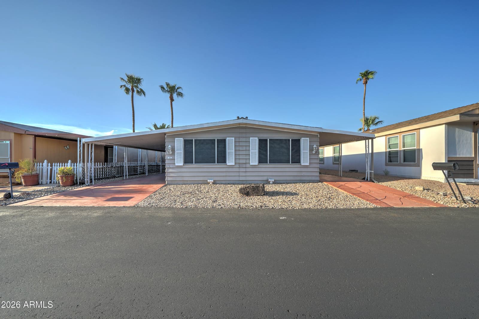 6836 W Pierce Street 124, Phoenix, AZ 85043 — photo 1 of 28