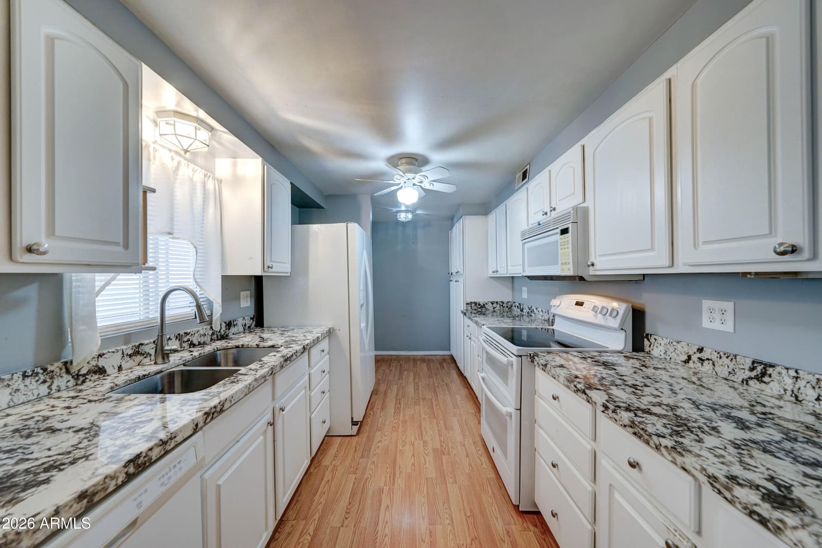 6836 W Pierce Street 124, Phoenix, AZ 85043 — photo 9 of 28