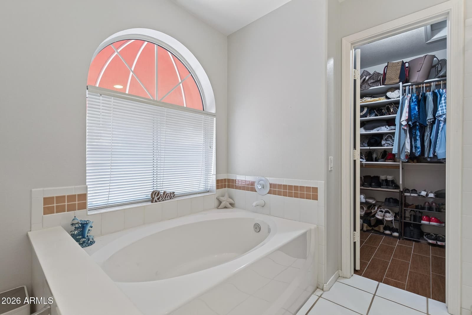 3319 E Rosemonte Drive, Phoenix, AZ 85050 — photo 19 of 34