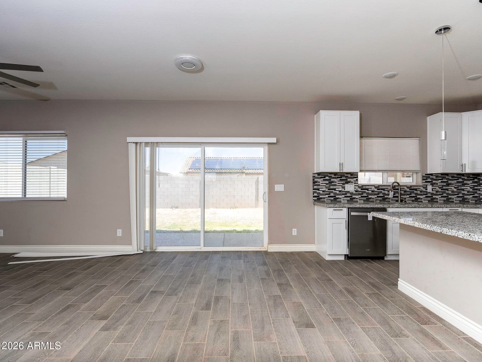 14613 S Vera Cruz Road, Arizona City, AZ 85123 — photo 11 of 33