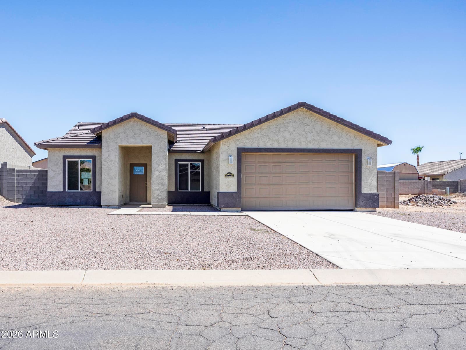 14613 S Vera Cruz Road, Arizona City, AZ 85123 — photo 1 of 33