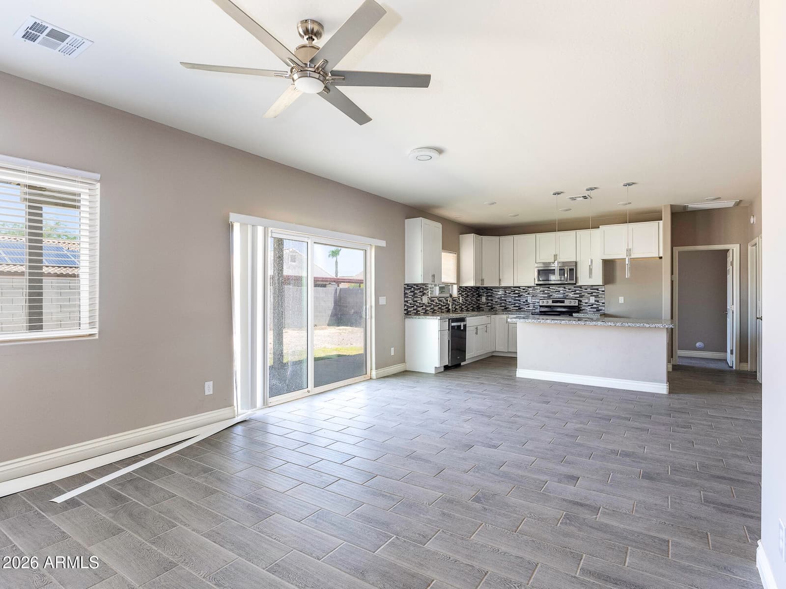 14613 S Vera Cruz Road, Arizona City, AZ 85123 — photo 10 of 33