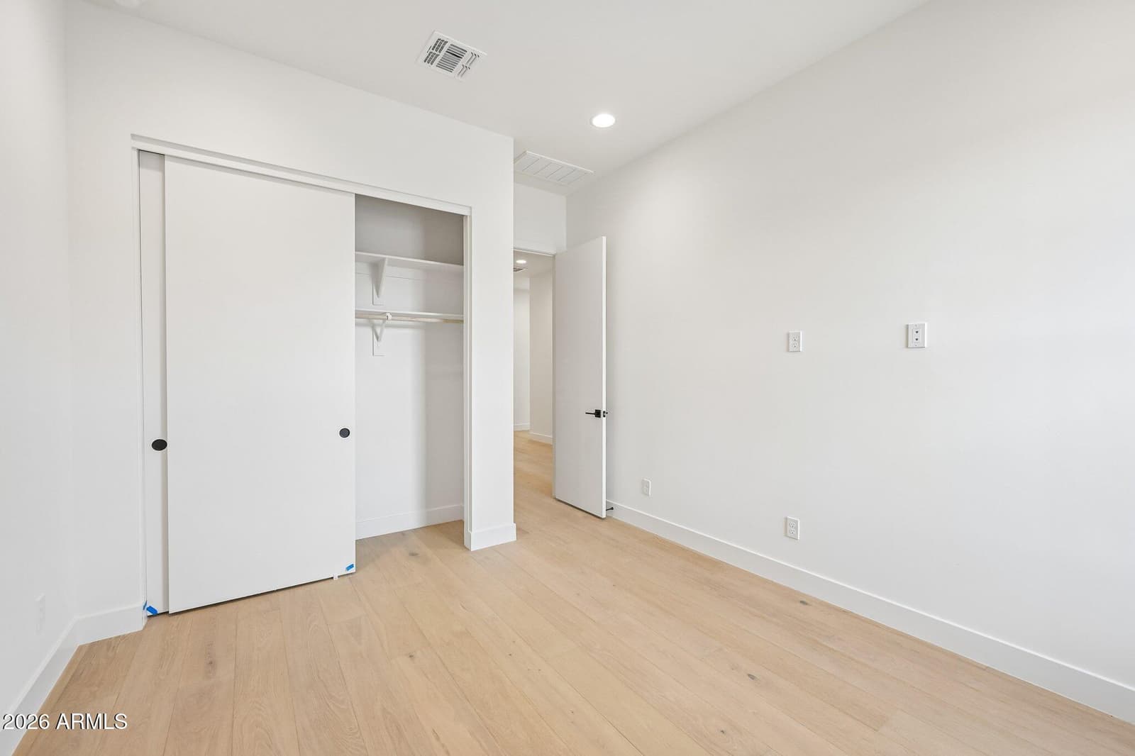 2451 E Aquarius Place, Chandler, AZ 85249 — photo 10 of 54