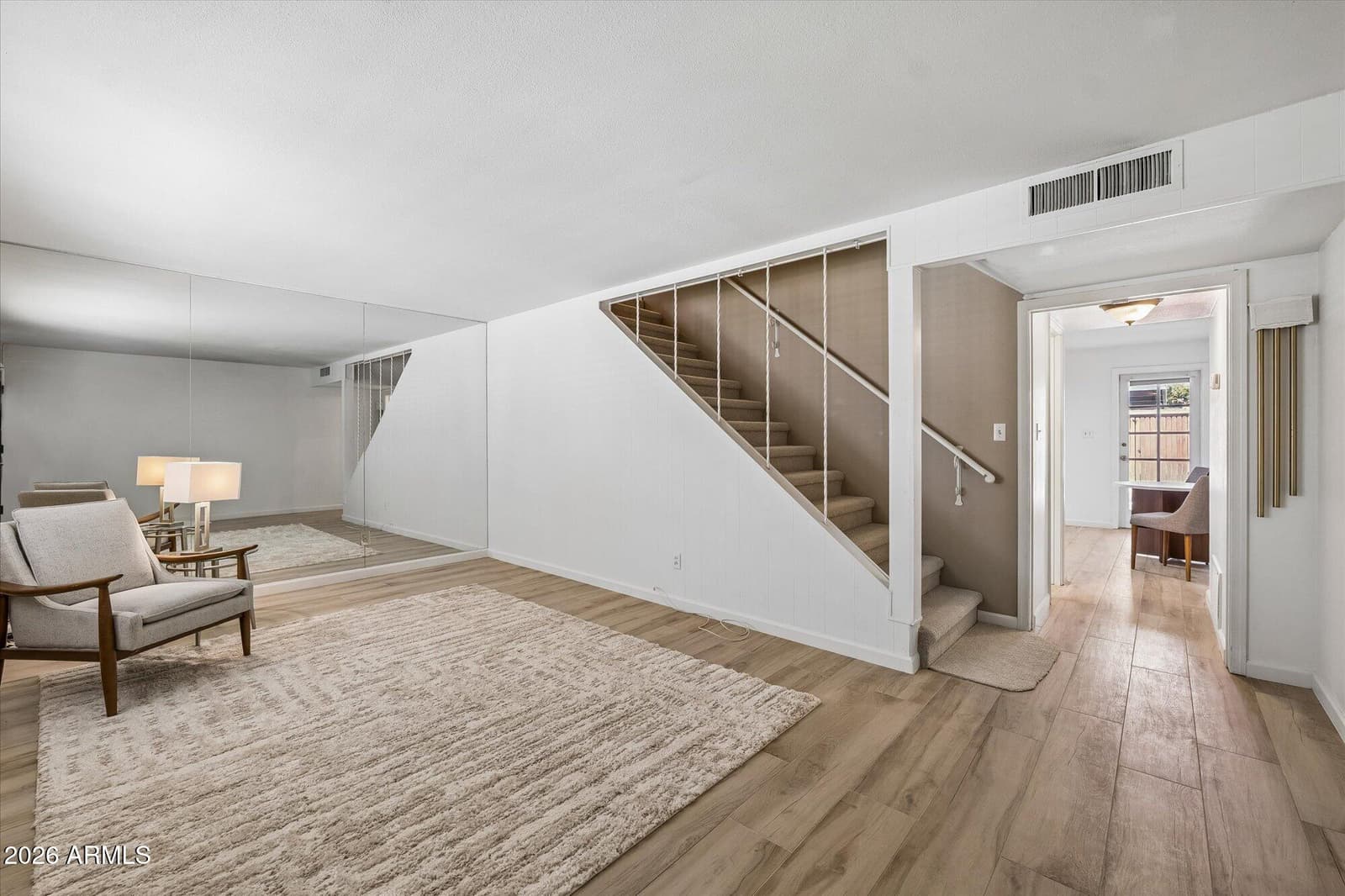 8135 N Central Avenue Avenue 4, Phoenix, AZ 85020 — photo 4 of 50