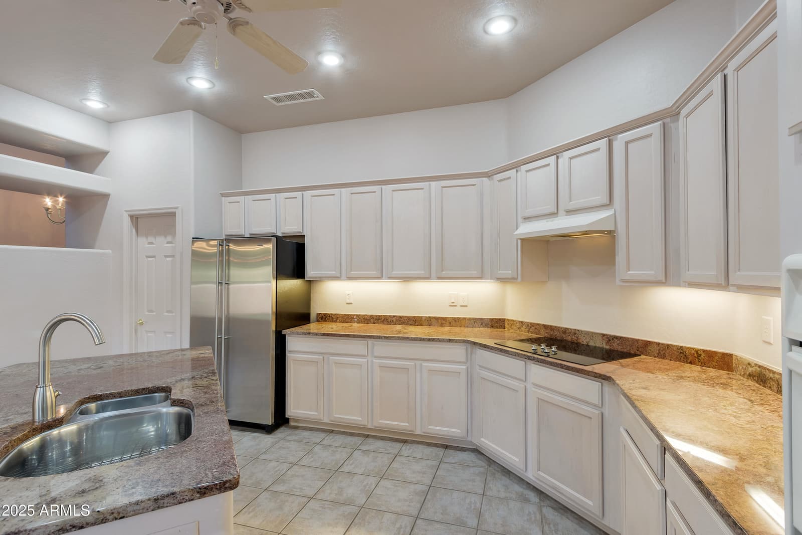 55 Corte Banca, Sedona, AZ 86351 — photo 11 of 54