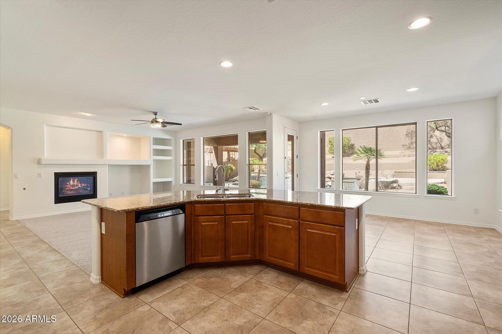 2406 W Old Paint Trail, Phoenix, AZ 85086 — photo 19 of 51