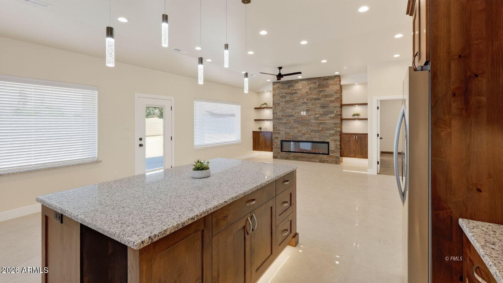 275 S Barlow St Street, Colorado City, AZ 86021 — photo 13 of 40