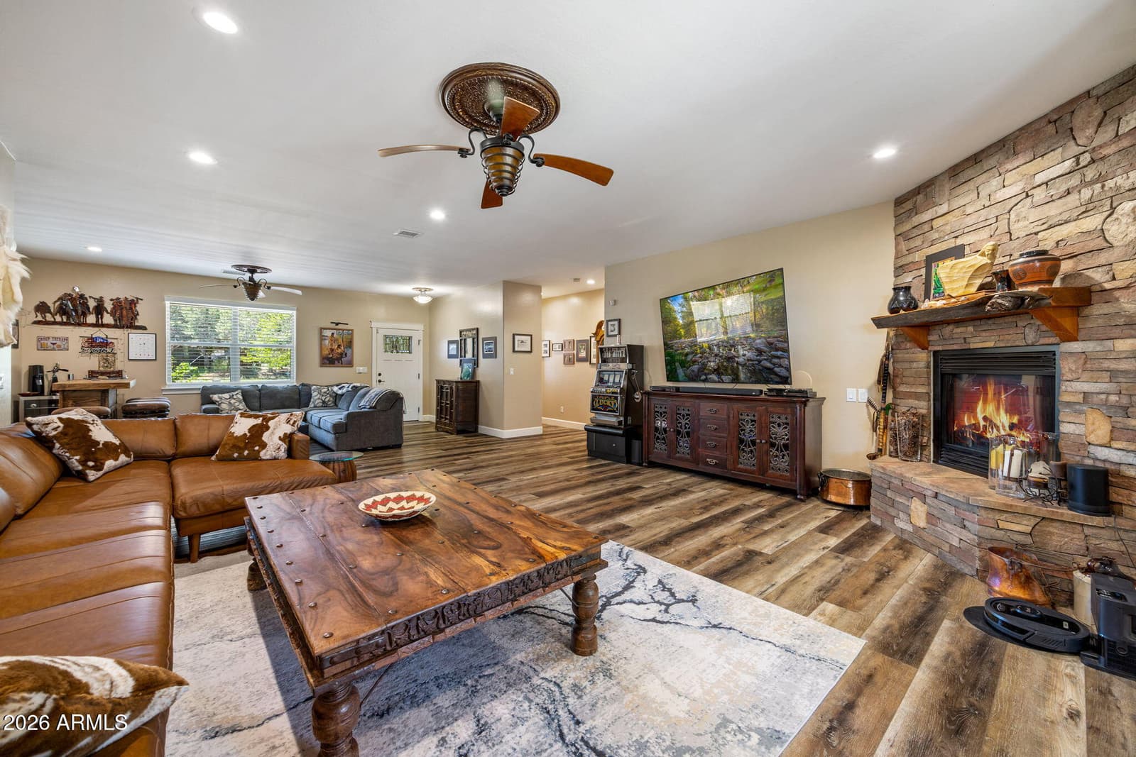 3400 W Lion Barger Drive, Show Low, AZ 85901 — photo 5 of 42