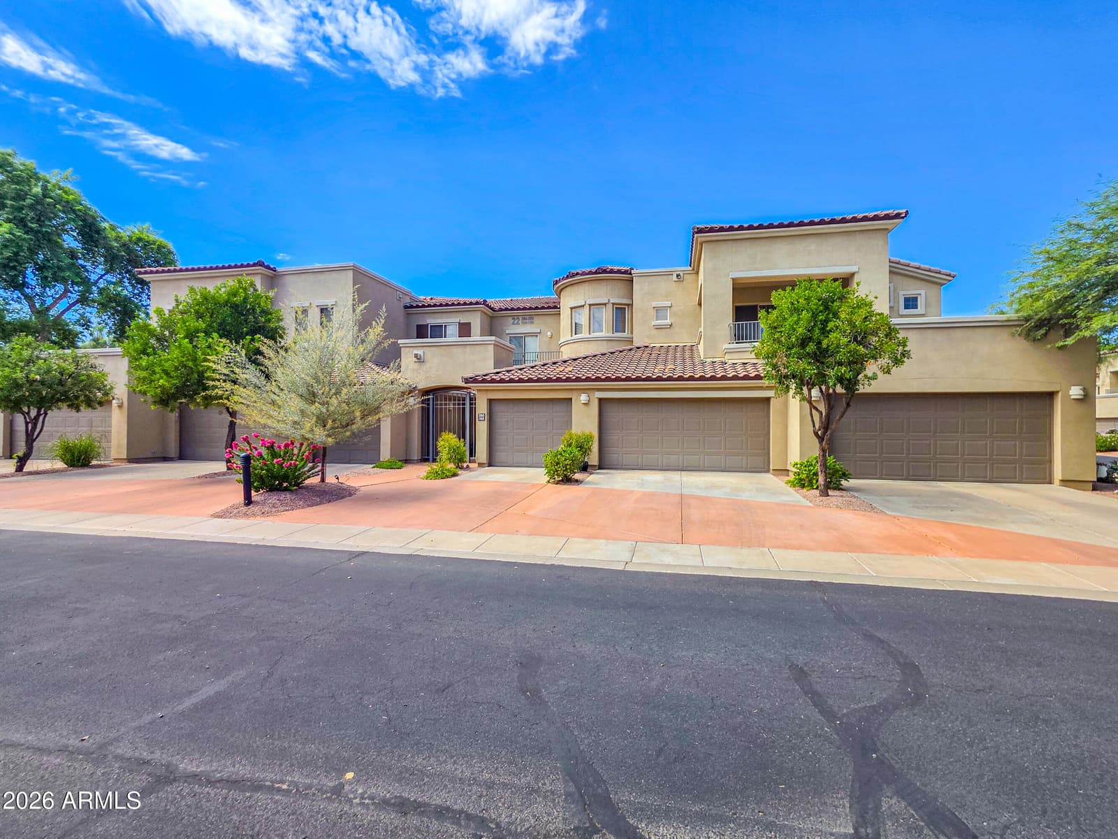11000 N 77th Place 2065, Scottsdale, AZ 85260 — photo 1 of 44
