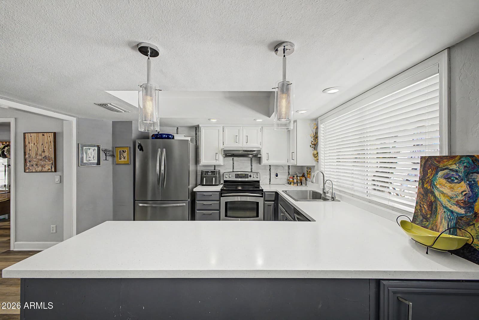 1132 E Village Cir Drive N, Phoenix, AZ 85022 — photo 16 of 40