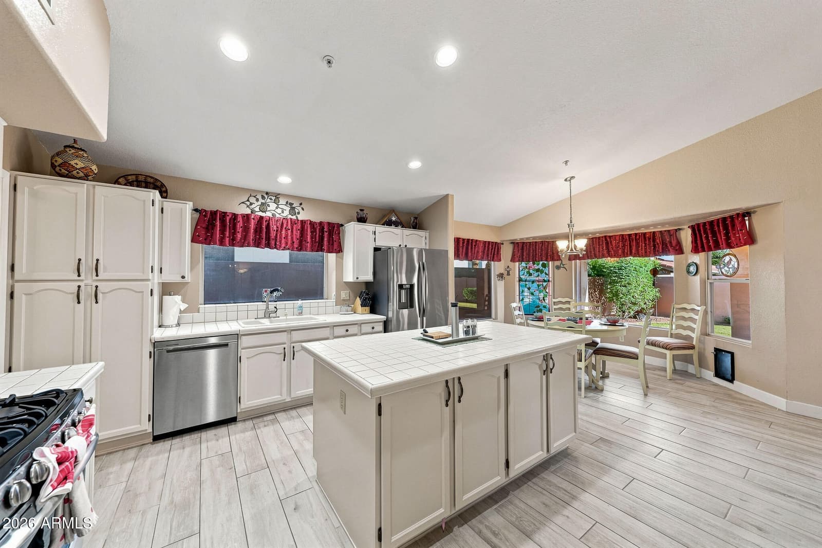 9513 E Presidio Road, Scottsdale, AZ 85260 — photo 10 of 34