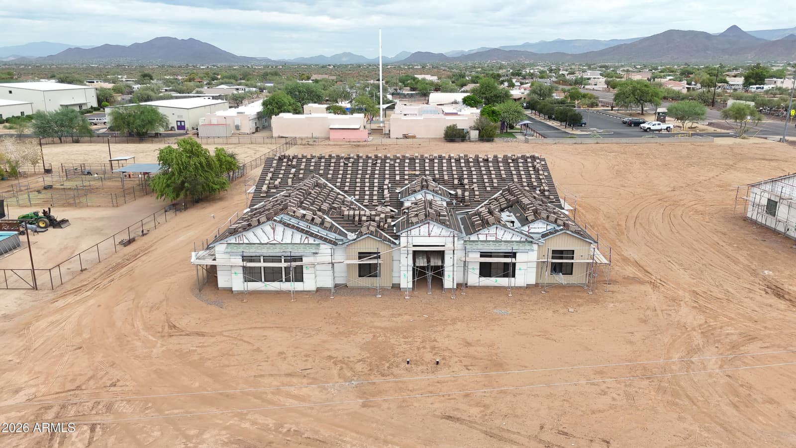 608 E Leisure Lane, Phoenix, AZ 85086 — photo 35 of 48