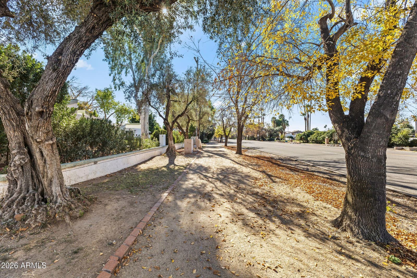 8135 N Central Avenue Avenue 4, Phoenix, AZ 85020 — photo 40 of 50