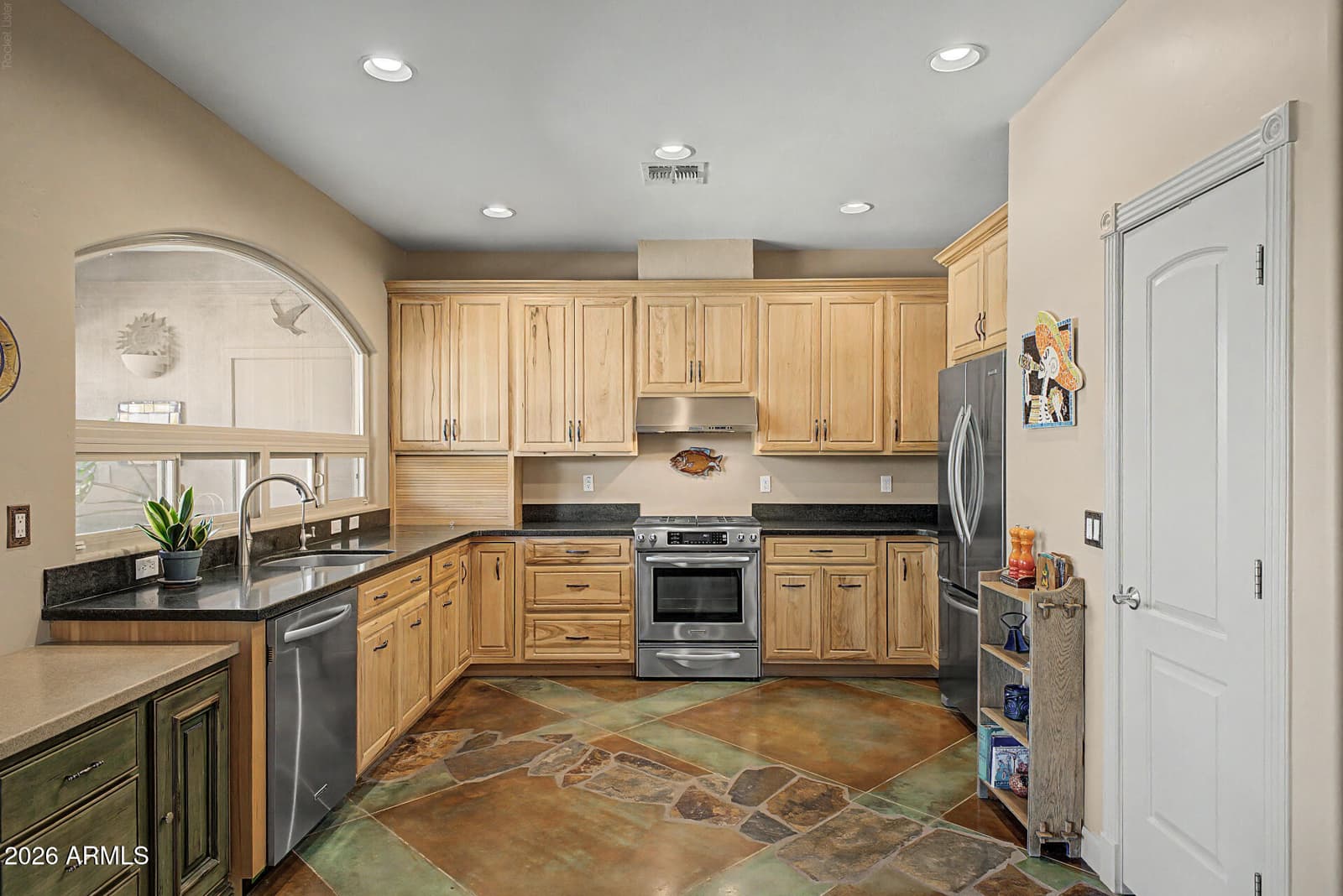32006 N 44th Place, Cave Creek, AZ 85331 — photo 10 of 39