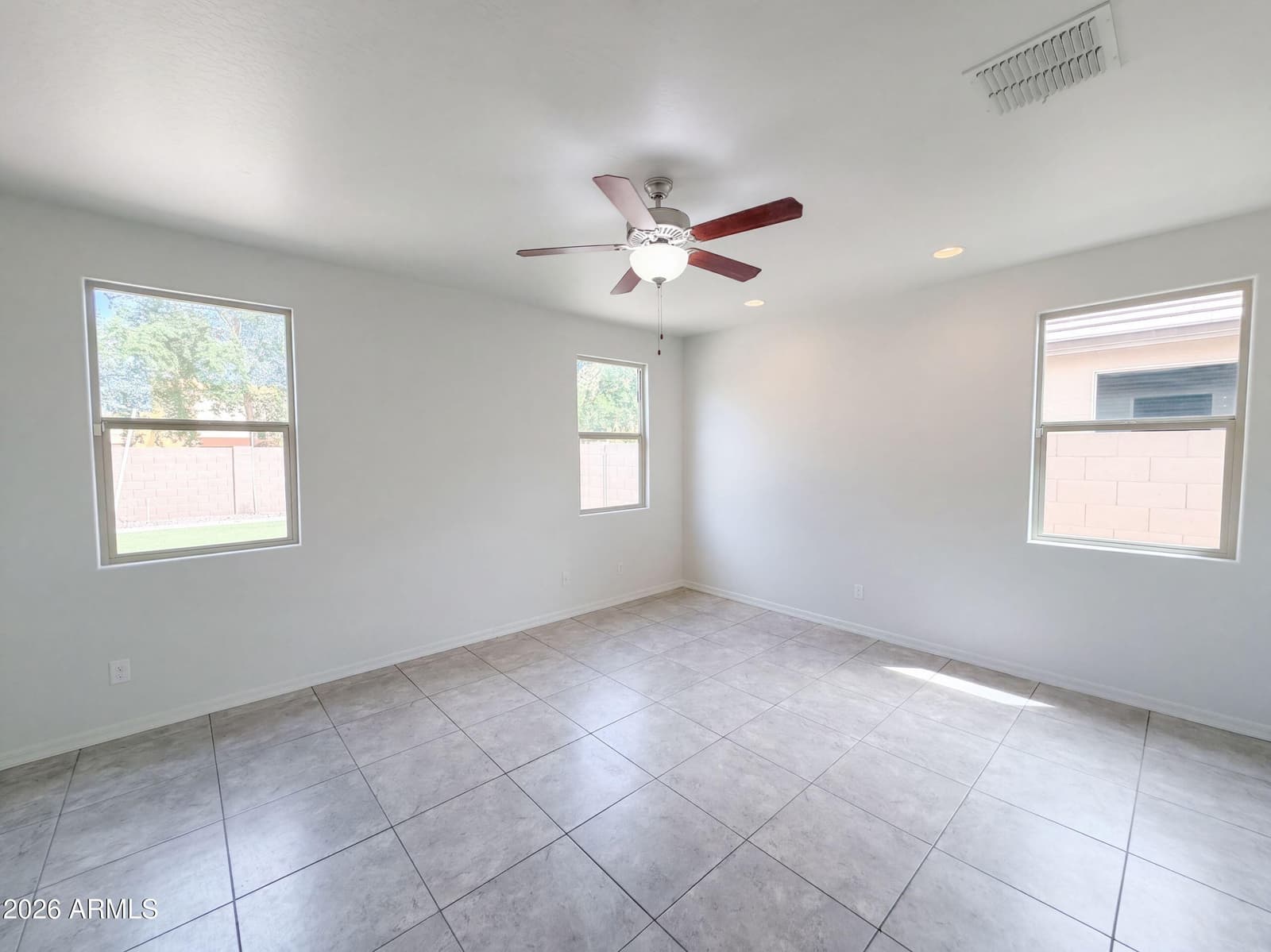 2518 E Fawn Drive, Phoenix, AZ 85042 — photo 3 of 30