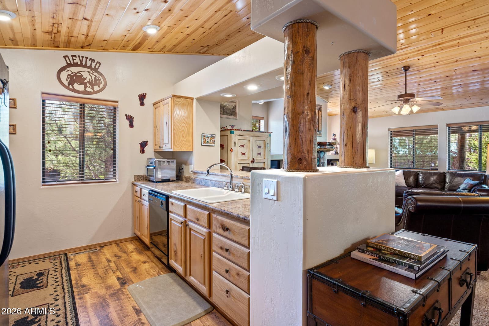 2671 Palomino Trail, Overgaard, AZ 85933 — photo 5 of 39