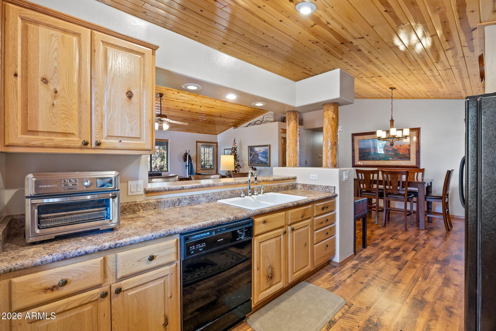 2671 Palomino Trail, Overgaard, AZ 85933 — photo 12 of 39