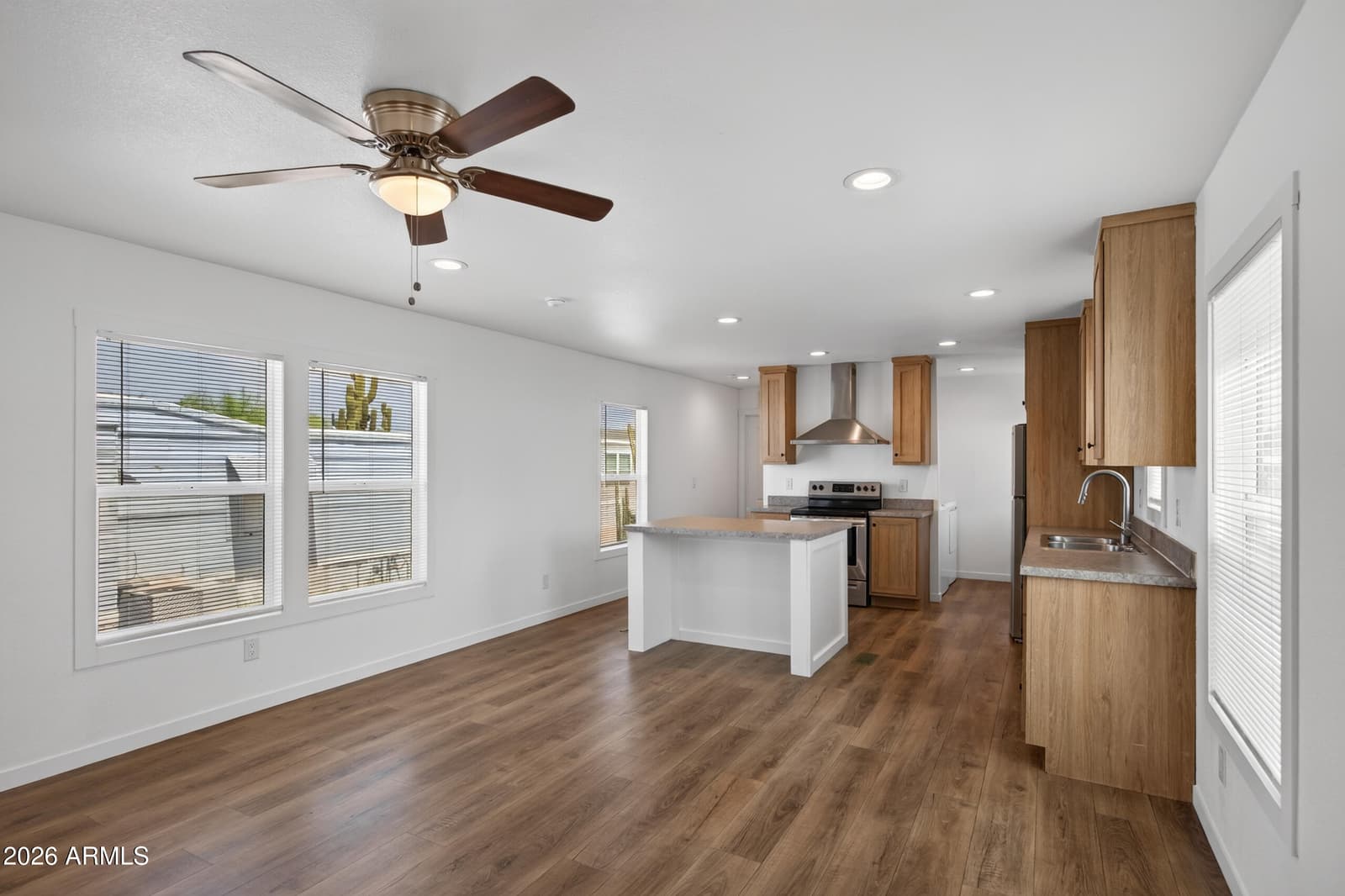 1325 W Silverlake Road 77, Tucson, AZ 85713 — photo 5 of 33