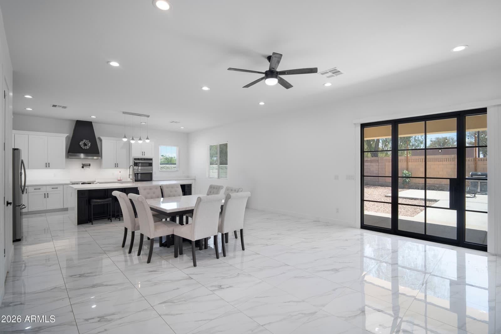 425 S Hidalgo Road, Chandler, AZ 85225 — photo 15 of 48
